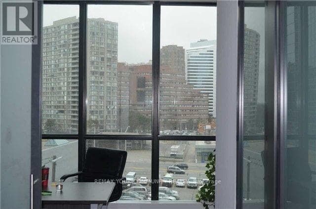 319 - 4750 YONGE STREET photo 4
