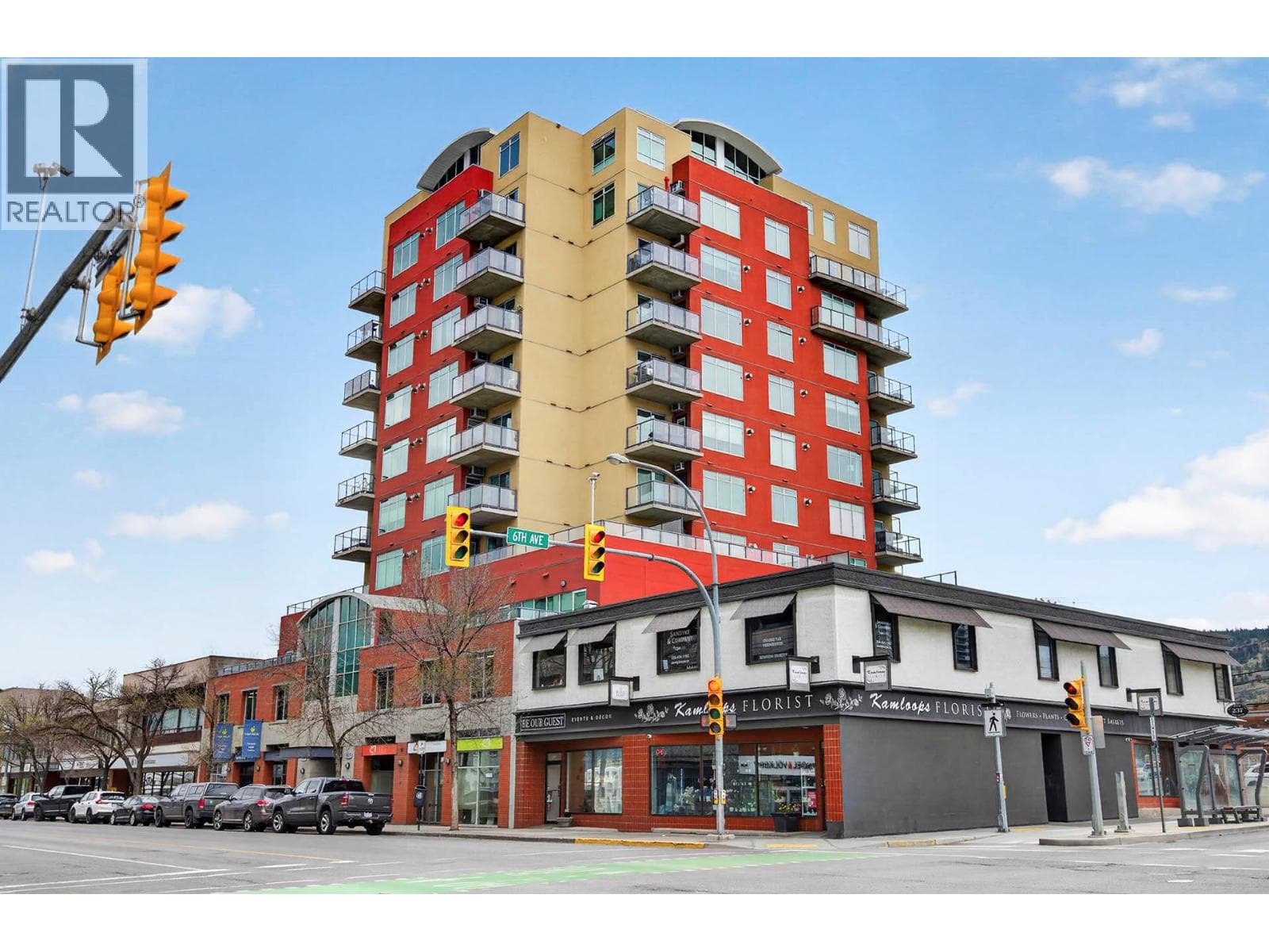1 bed 1 bath single family at 619 Victoria Street Unit# 701 — $274,900