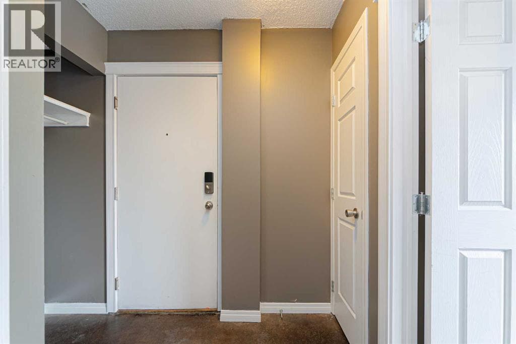 304, 117 23 Avenue SW photo 5