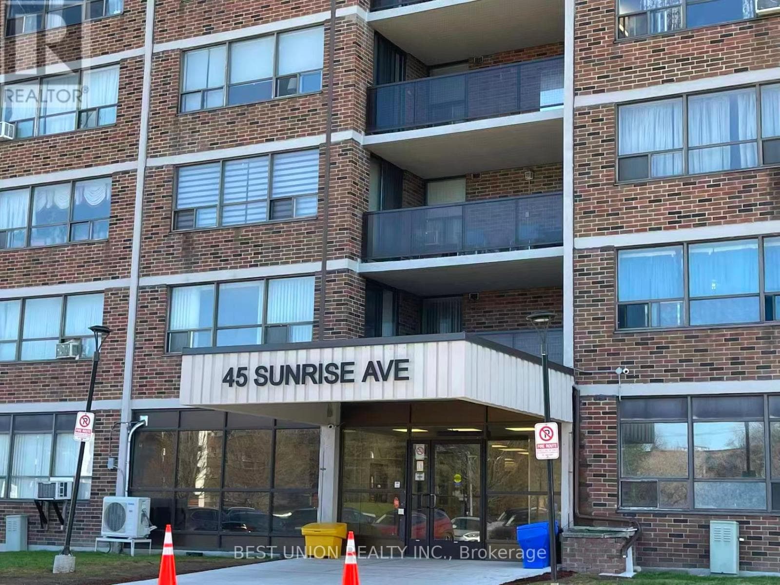 1705 - 45 SUNRISE AVENUE photo 2