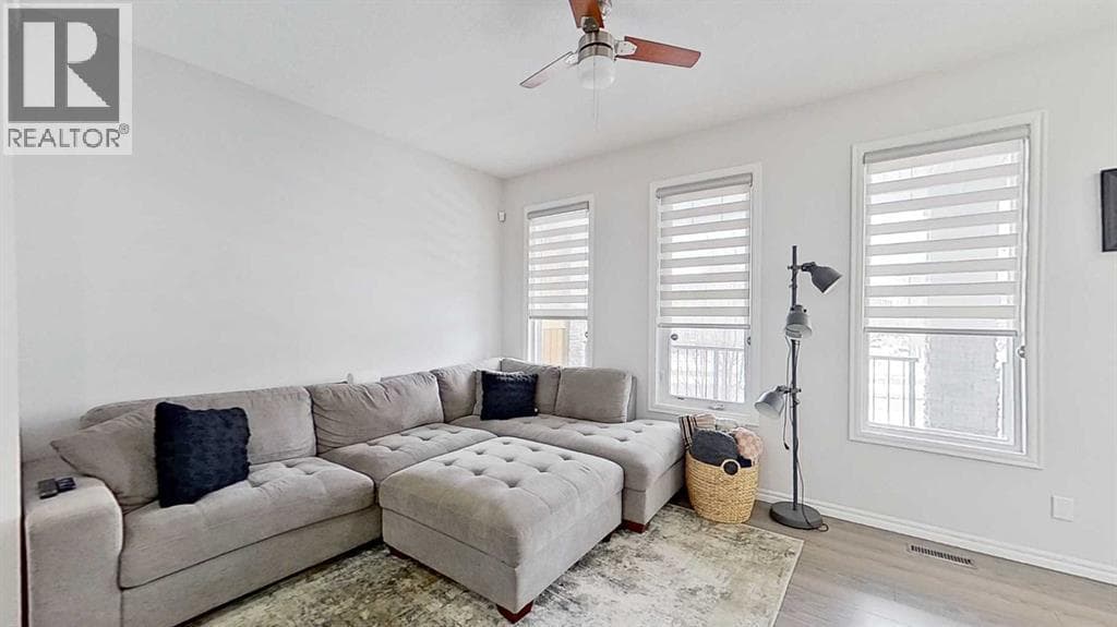 540 Evanston Link NW photo 4