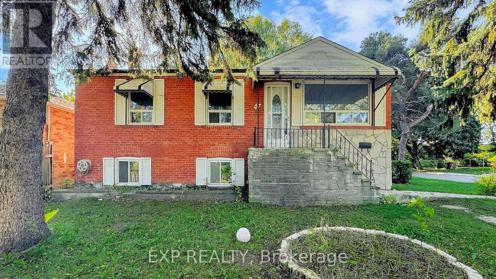 6 bed 2 bath single family at 47 BOYCE AVENUE — $899,000