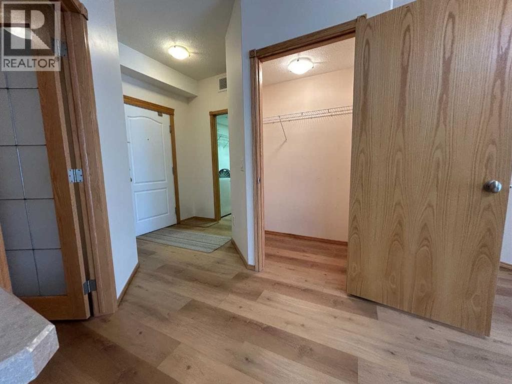 2458, 151 Country Village Road NE photo 4