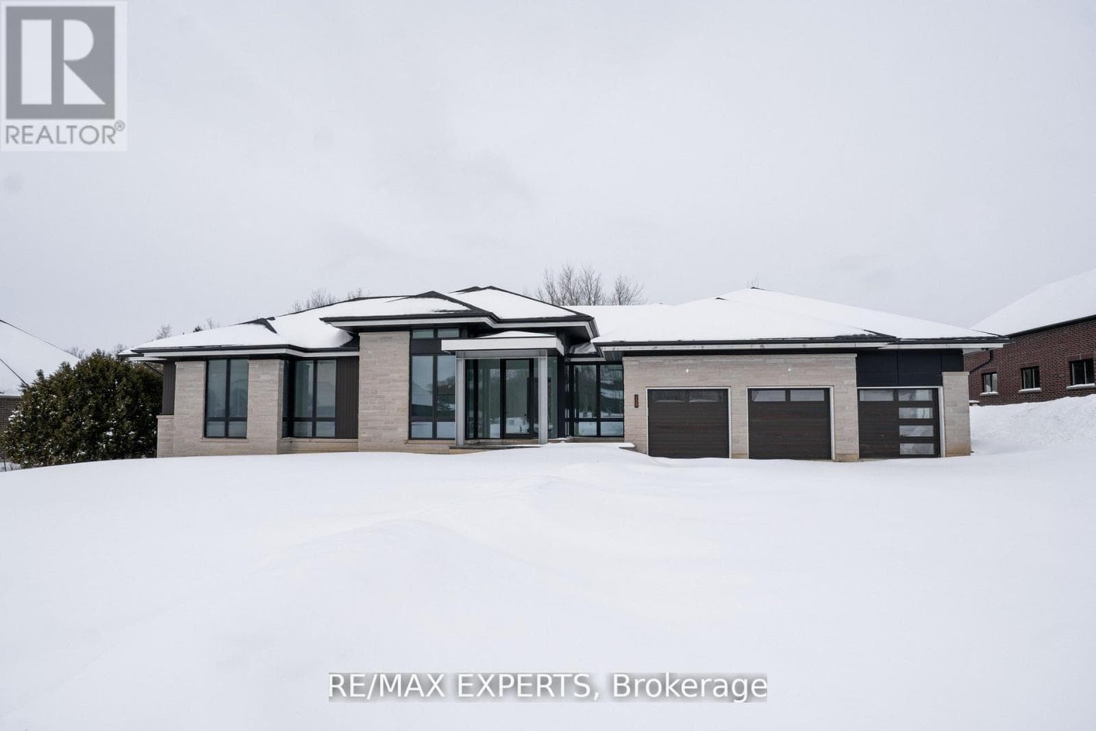 4 bed 5 bath single family at 130 DALE CRESCENT — $2,499,000