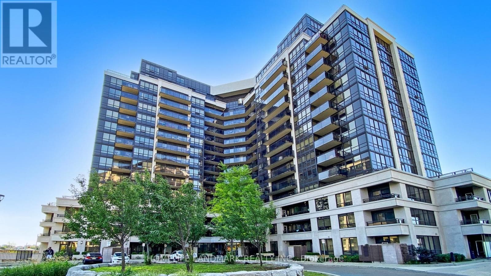 2 bed 3 bath single family at PH-11 - 1060 SHEPPARD AVENUE W — $739,000