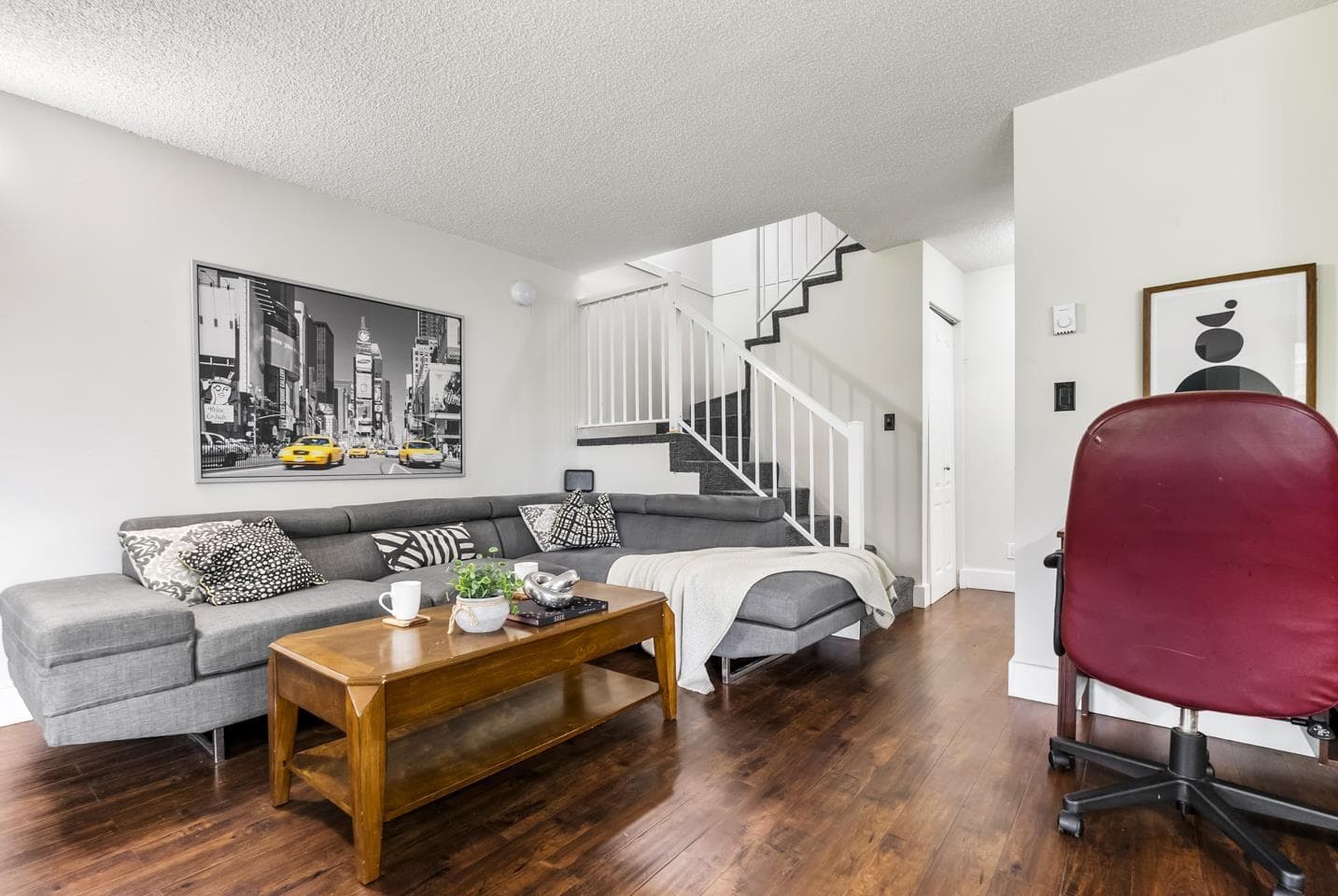 207 7144 133B STREET photo 5