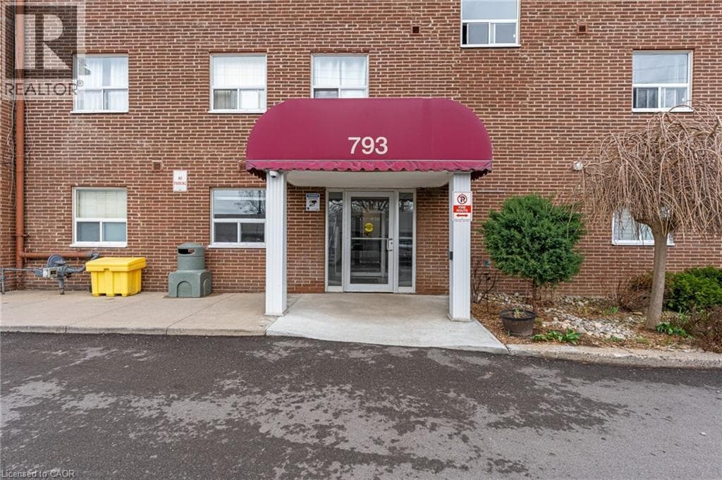 793 COLBORNE Street Unit# 114 photo 3
