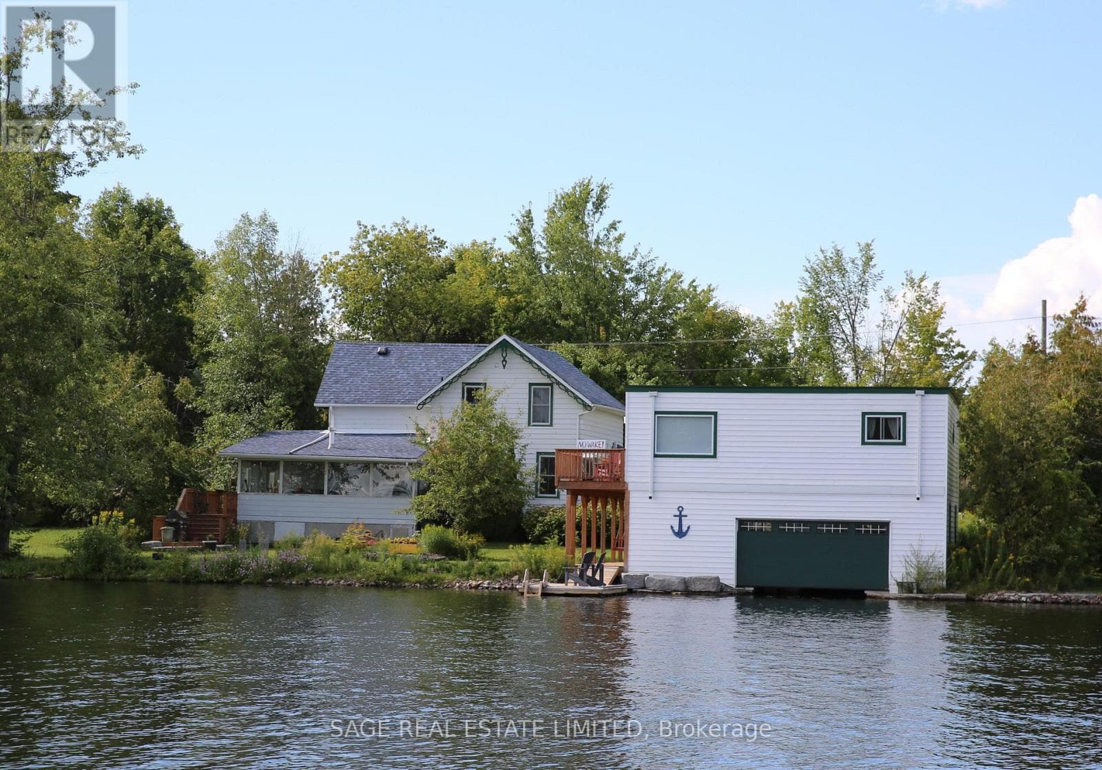 3 bed 2 bath single family at 33 NORTH WATER STREET — $1,295,000