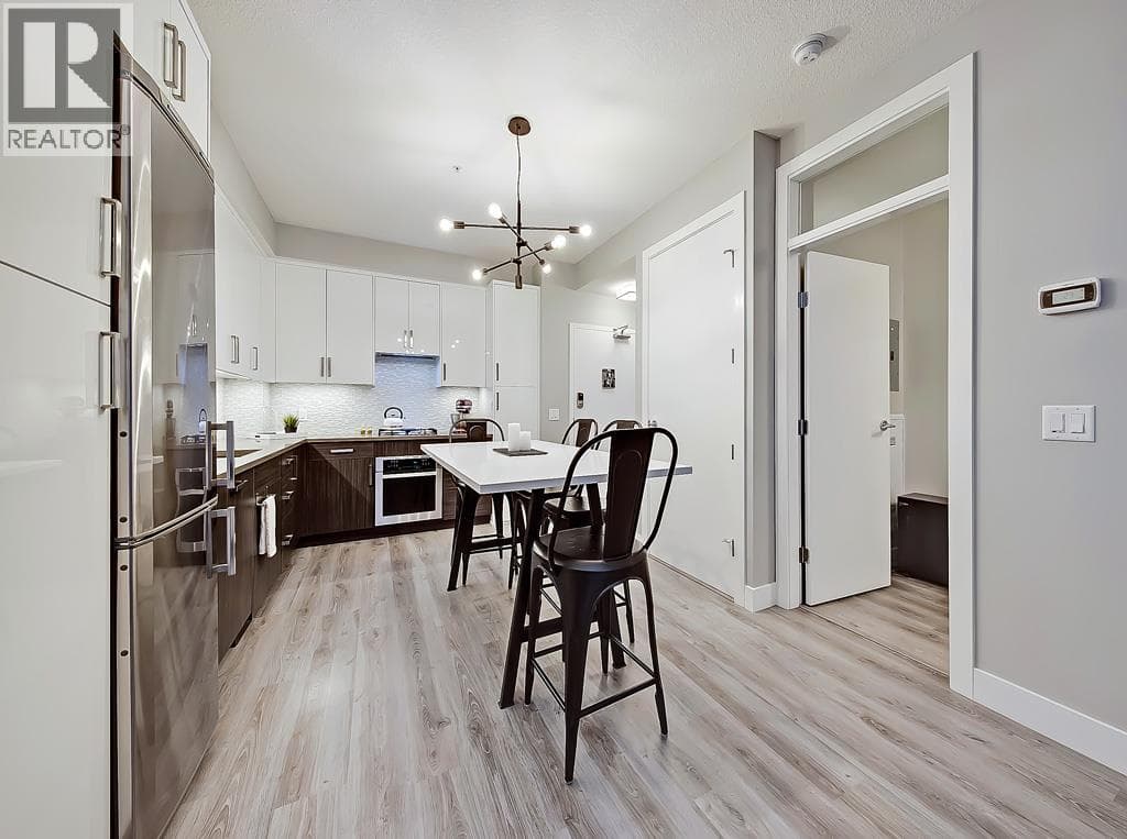 208, 1521 26 Avenue SW photo 3