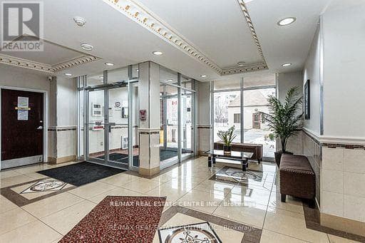 520 - 7405 GOREWAY DRIVE photo 3