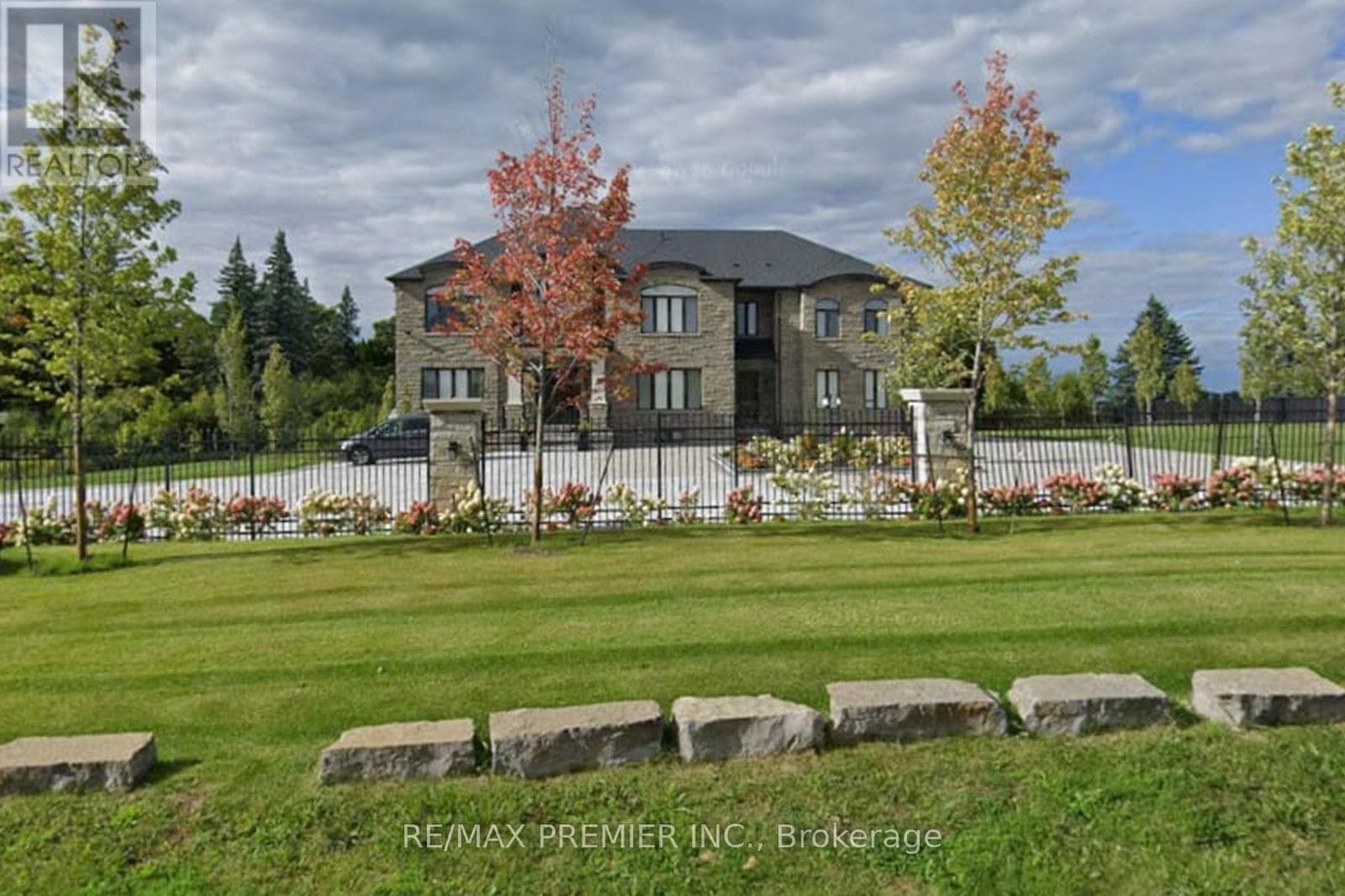 9 bed 8 bath single family at 2180 KING VAUGHAN ROAD — $4,999,999