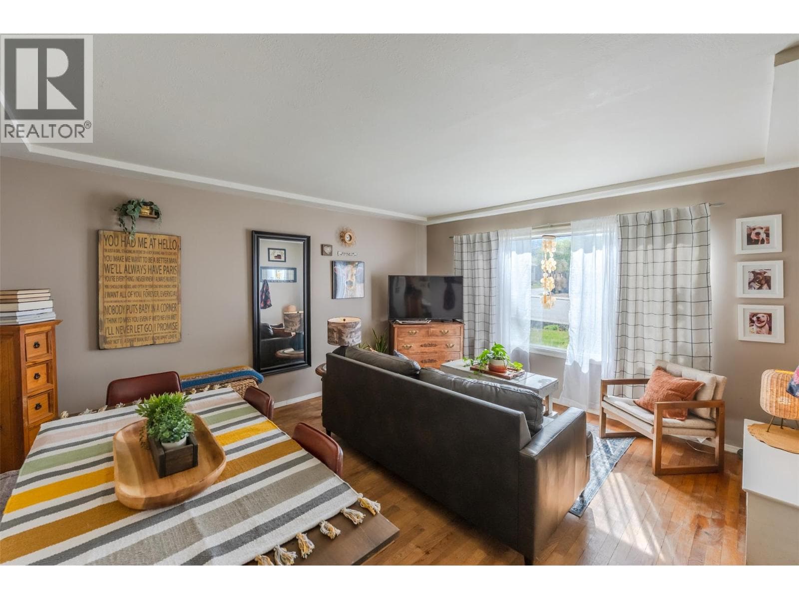 797 FORESTBROOK Drive photo 4