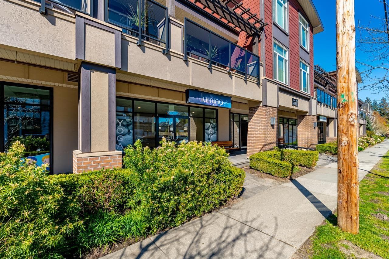 4 14885 60 AVENUE photo 3