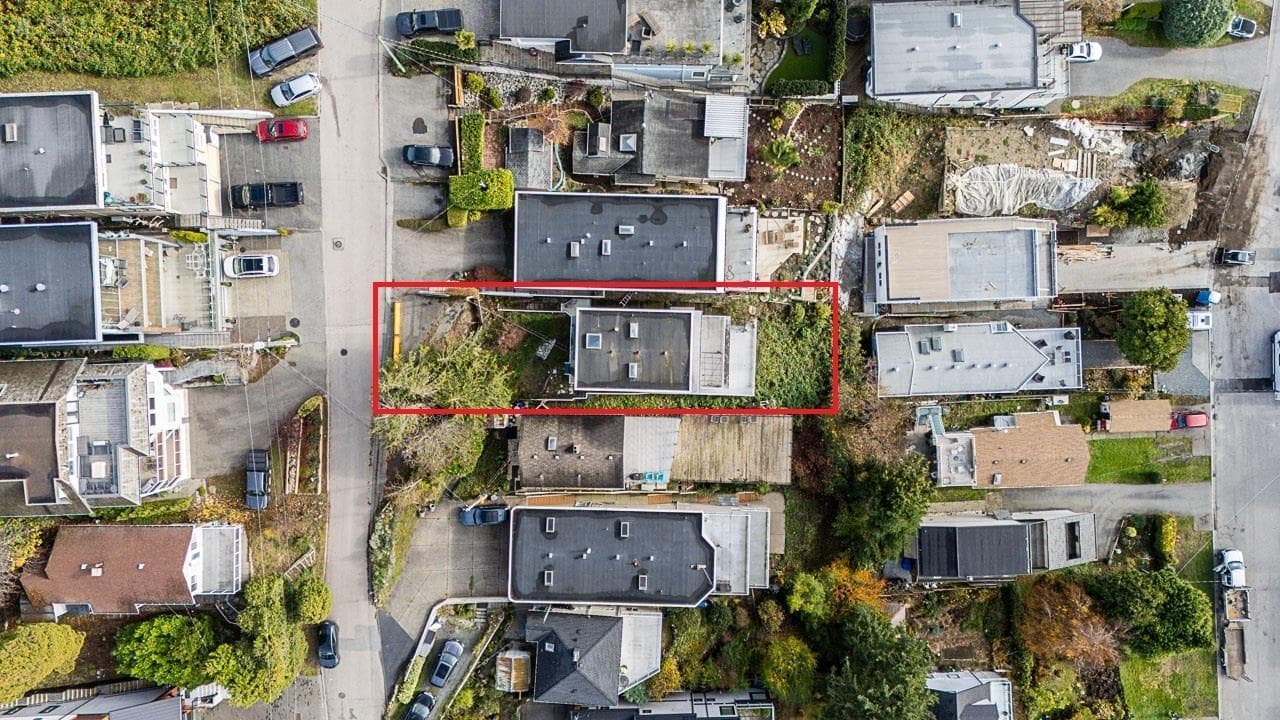 14768 MCDONALD AVENUE photo 5