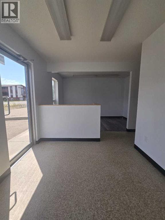 329 9 Street E photo 5