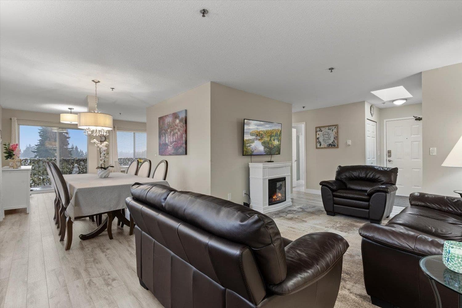 307 33535 KING ROAD photo 2