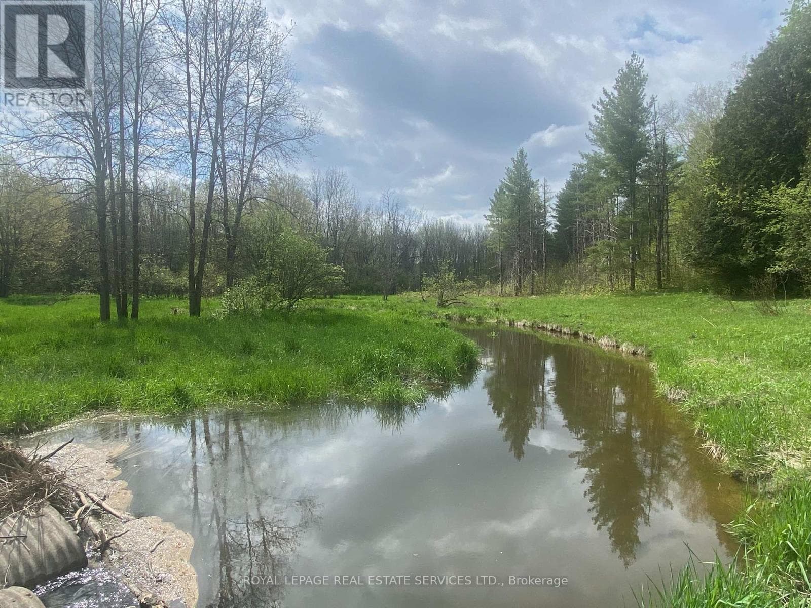 1 bed 1 bath vacant land at PT LOT 13 CONCESSION 7 CONCESSION — $549,900