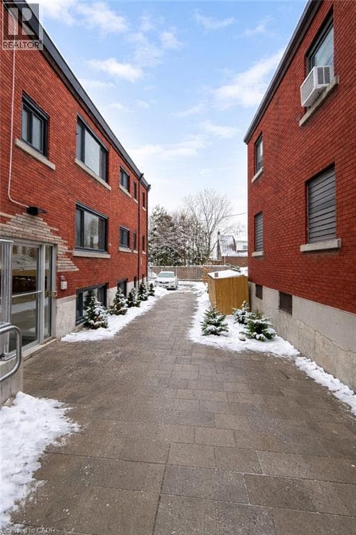 228 MARGARET Avenue photo 5
