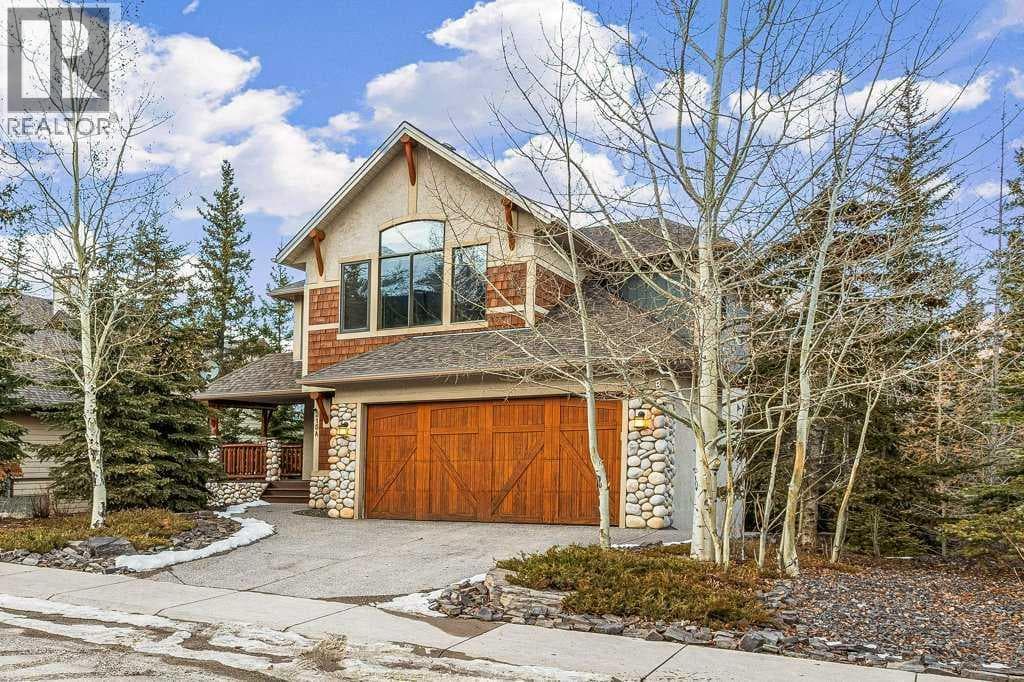 215 Miskow Close photo 2