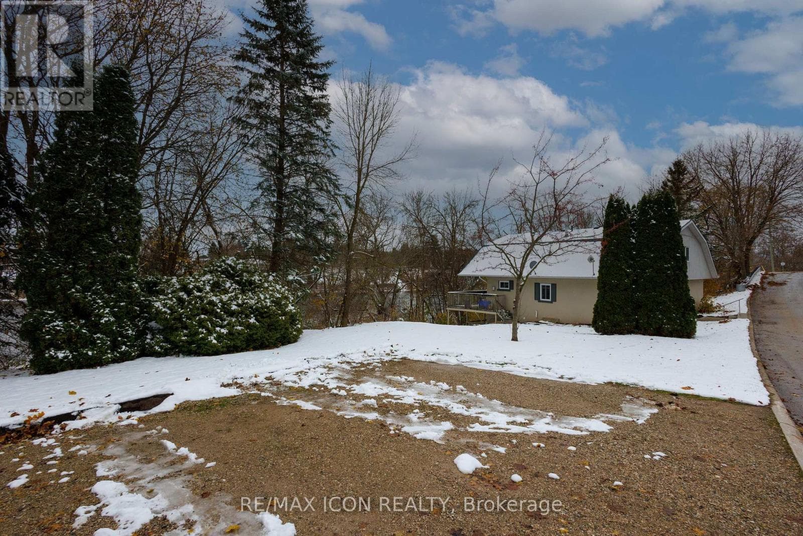 130 NORTH WATER STREET photo 5