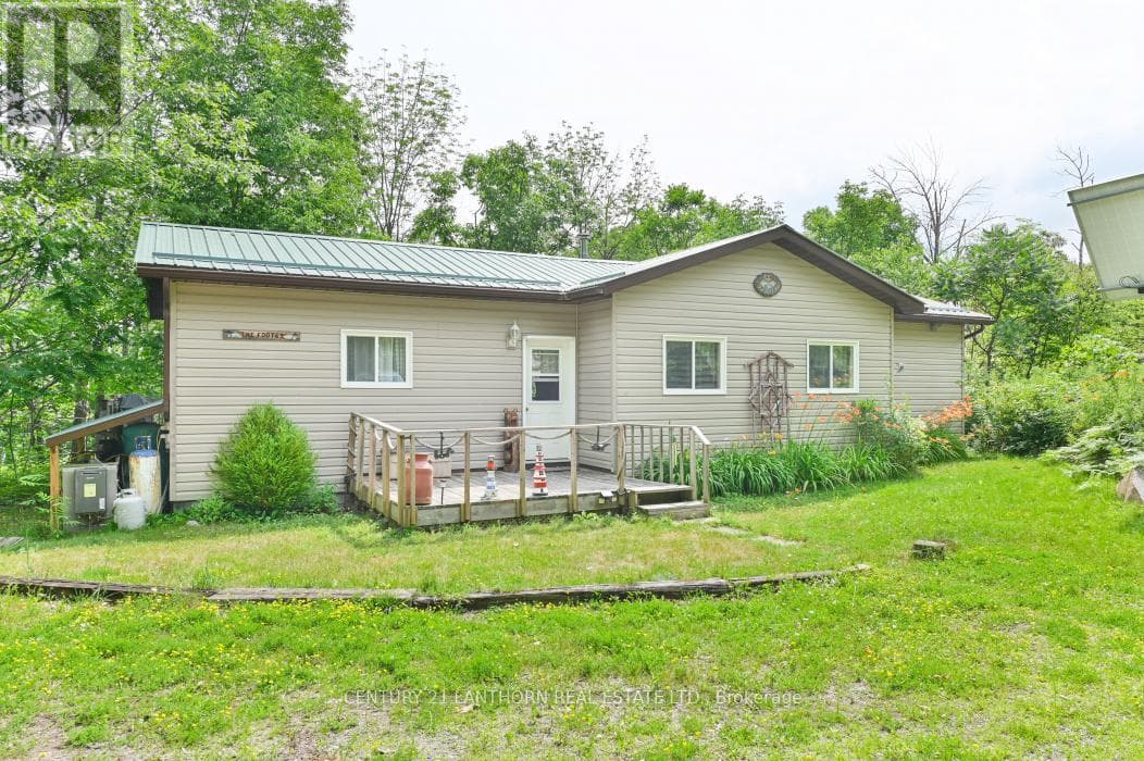 656 A YARROW LANE photo 4