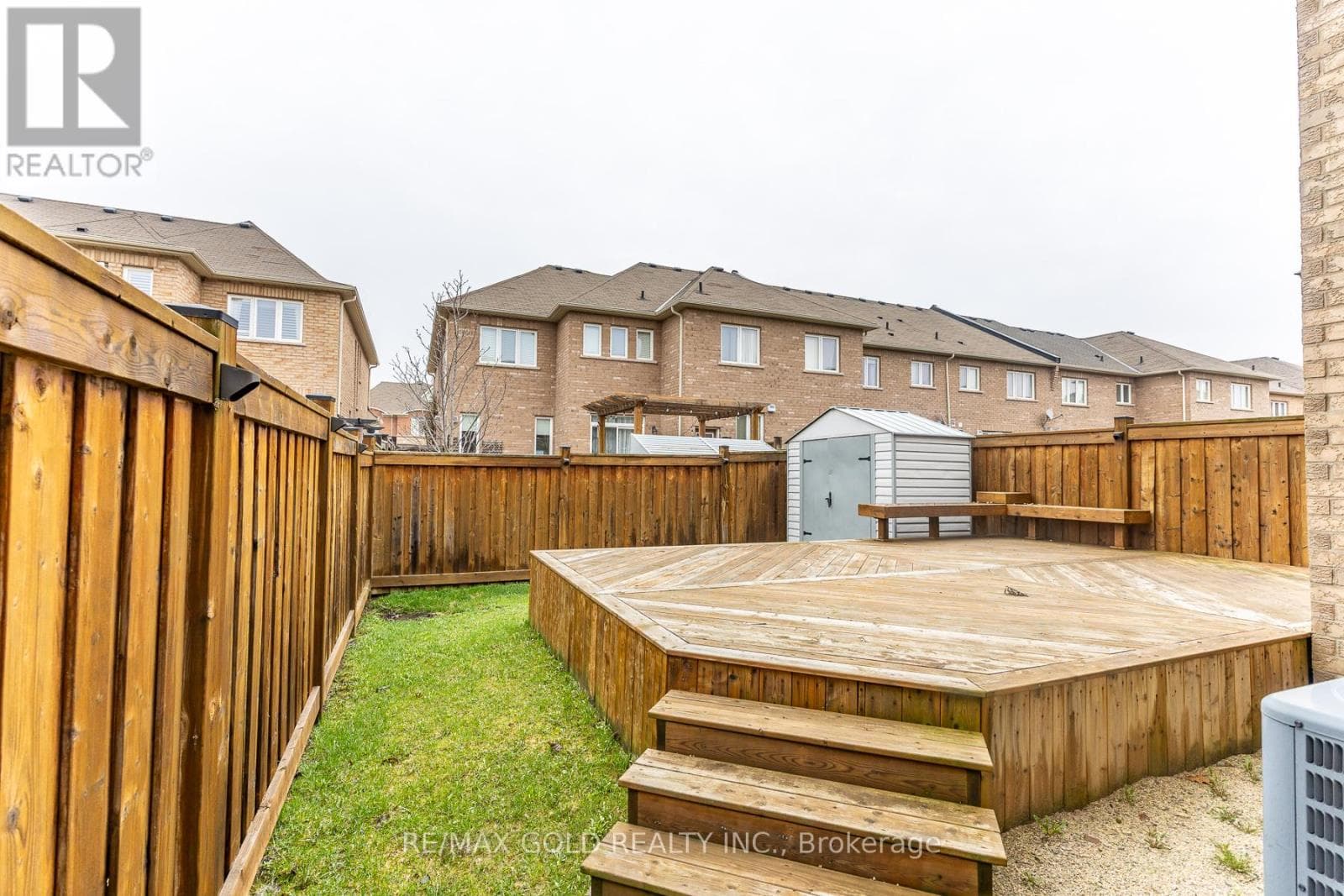 943 TRANSOM CRESCENT photo 4