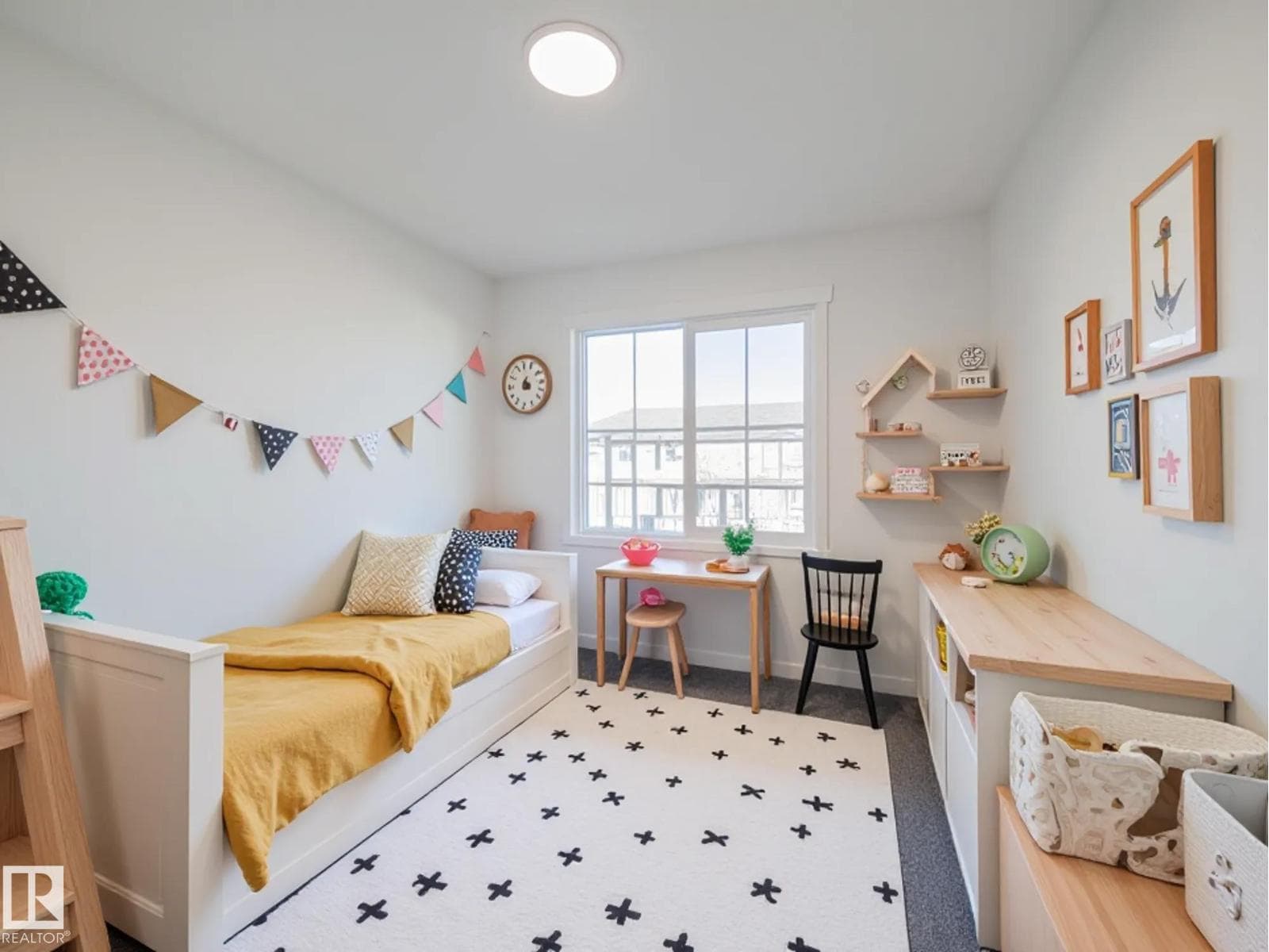 19604 30 AV NW photo 5