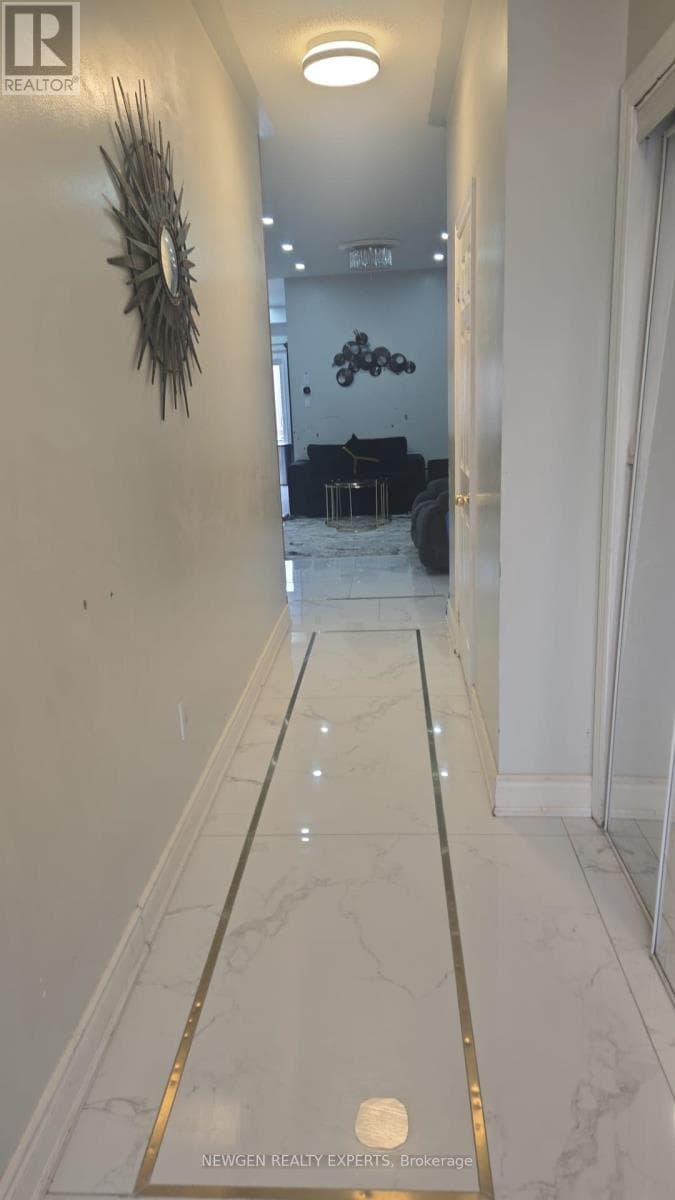 22 FRENCHPARK CIRCLE photo 2