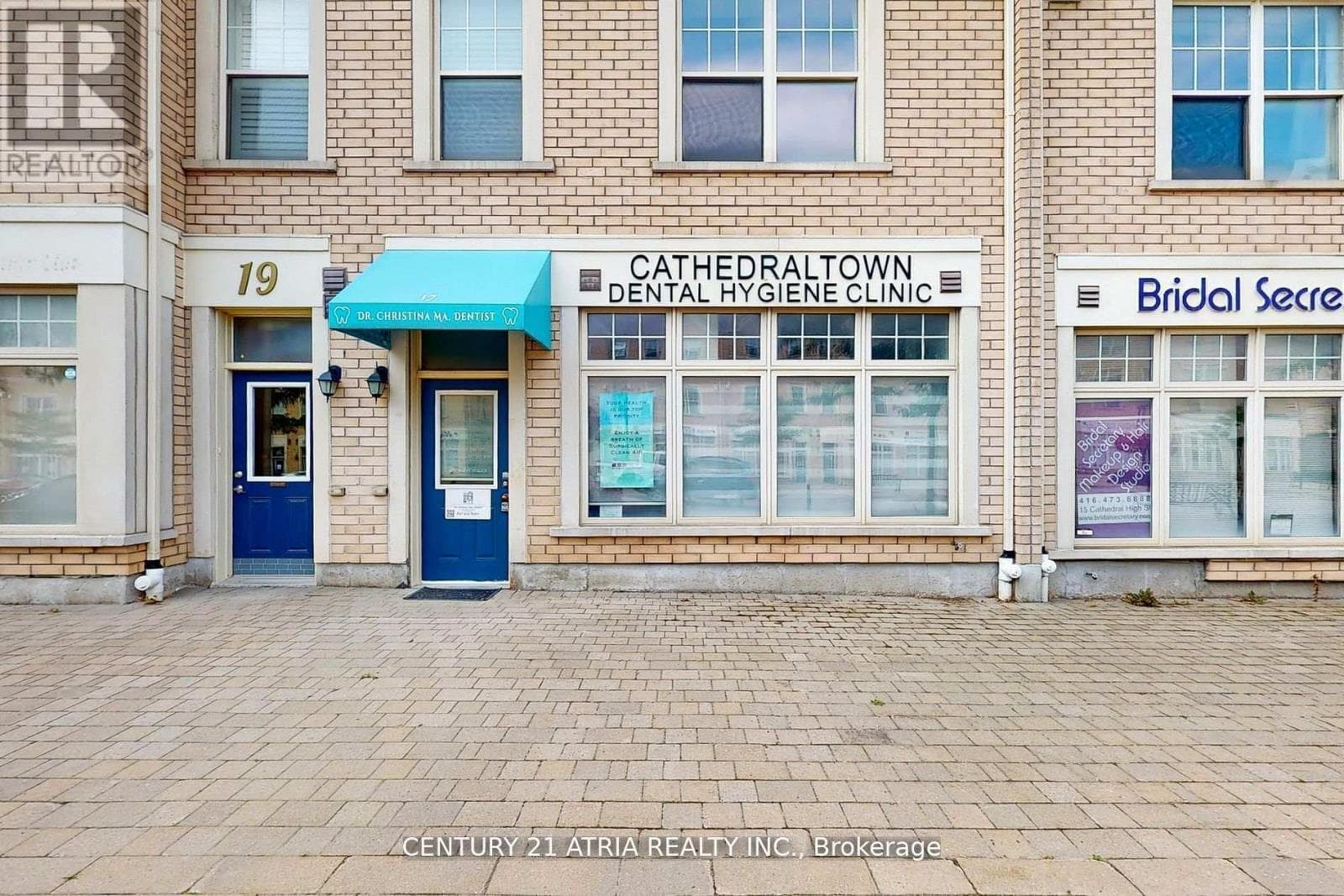 17 CATHEDRAL HIGH STREET photo 2