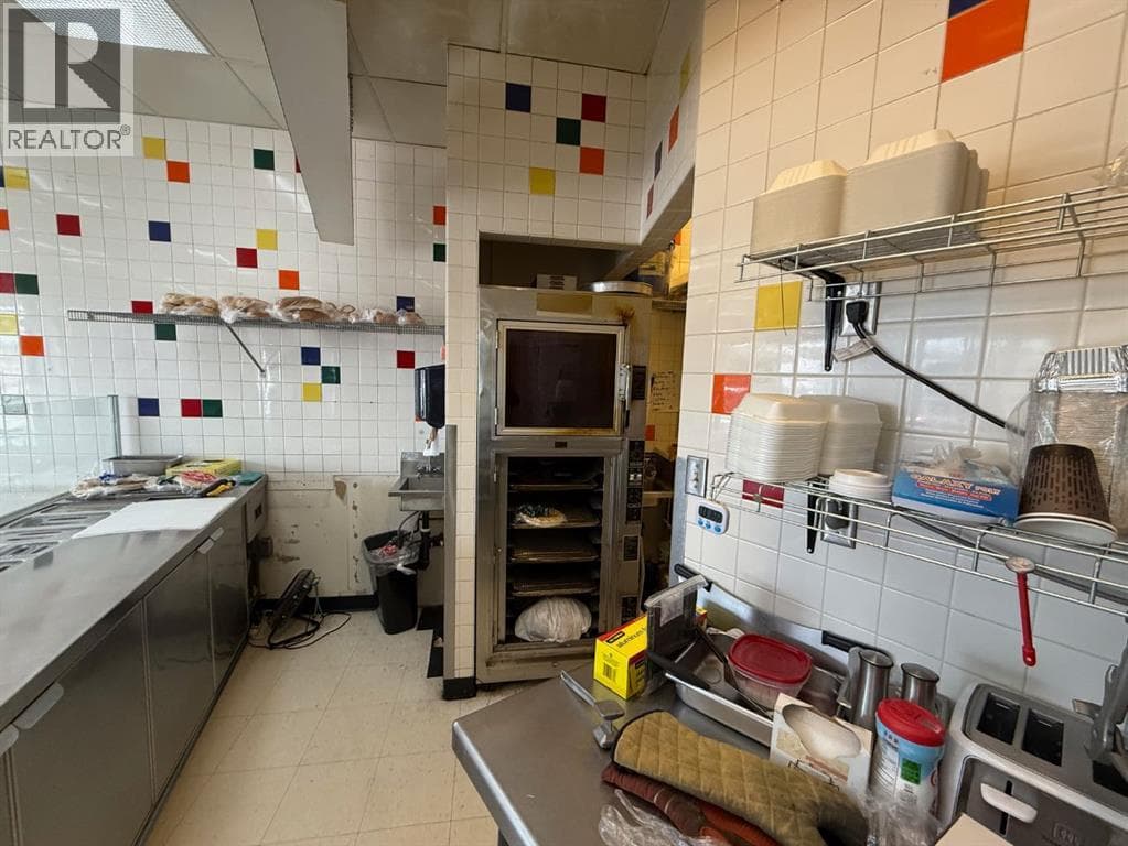 123 Donair Avenue photo 2