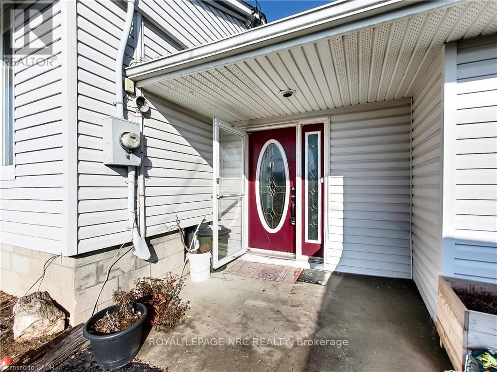 9183 SILVER STREET photo 3