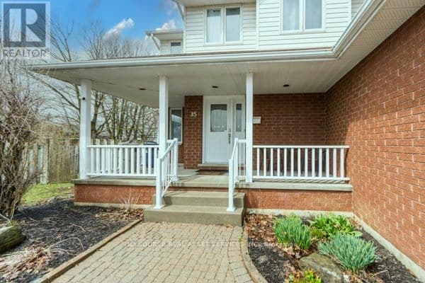 35 LORAINE AVENUE photo 2