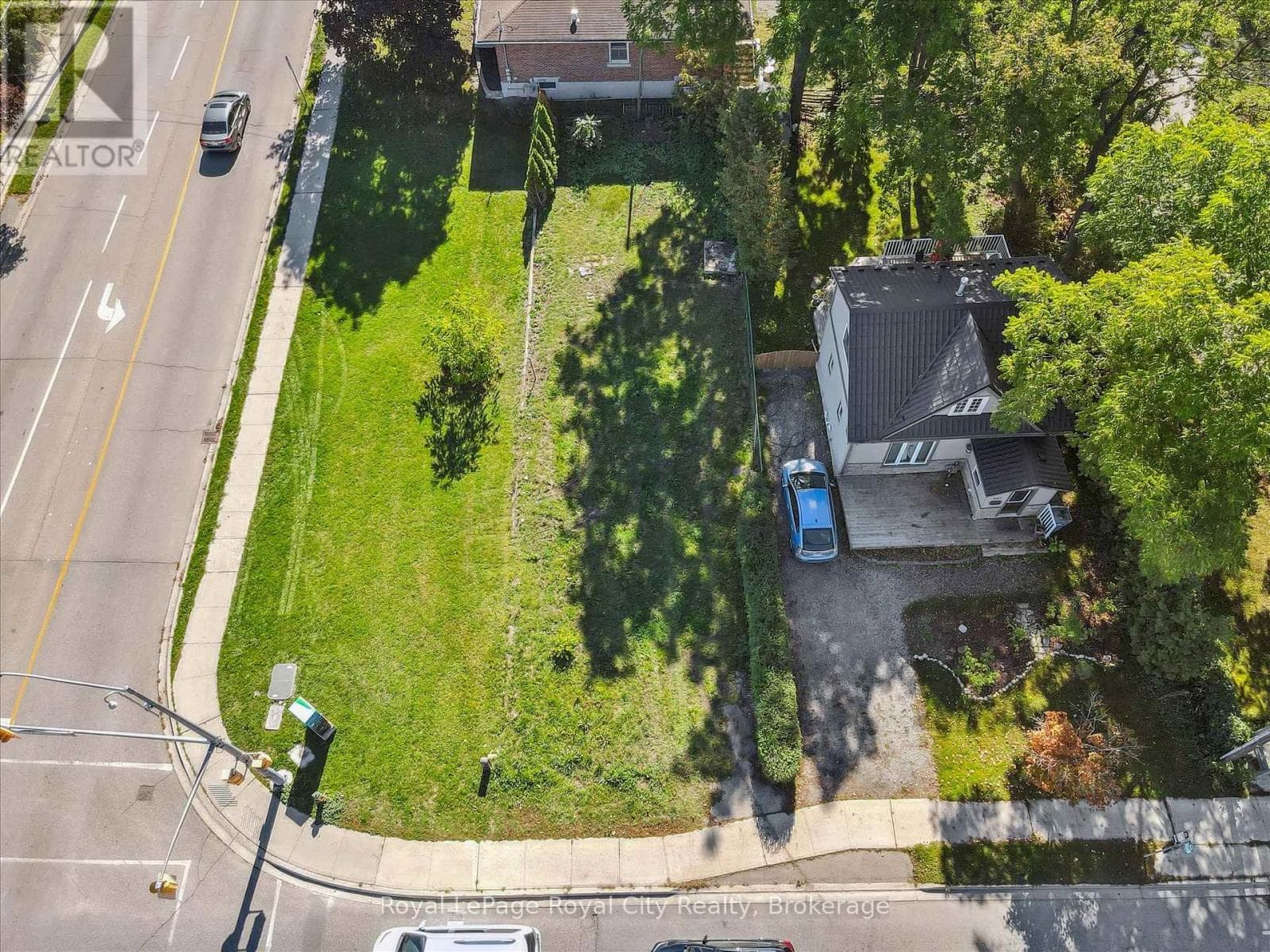 vacant land at 239 ELIZABETH STREET — $449,000