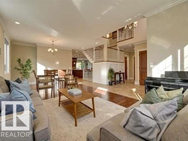 10836 130 Street NW photo 2
