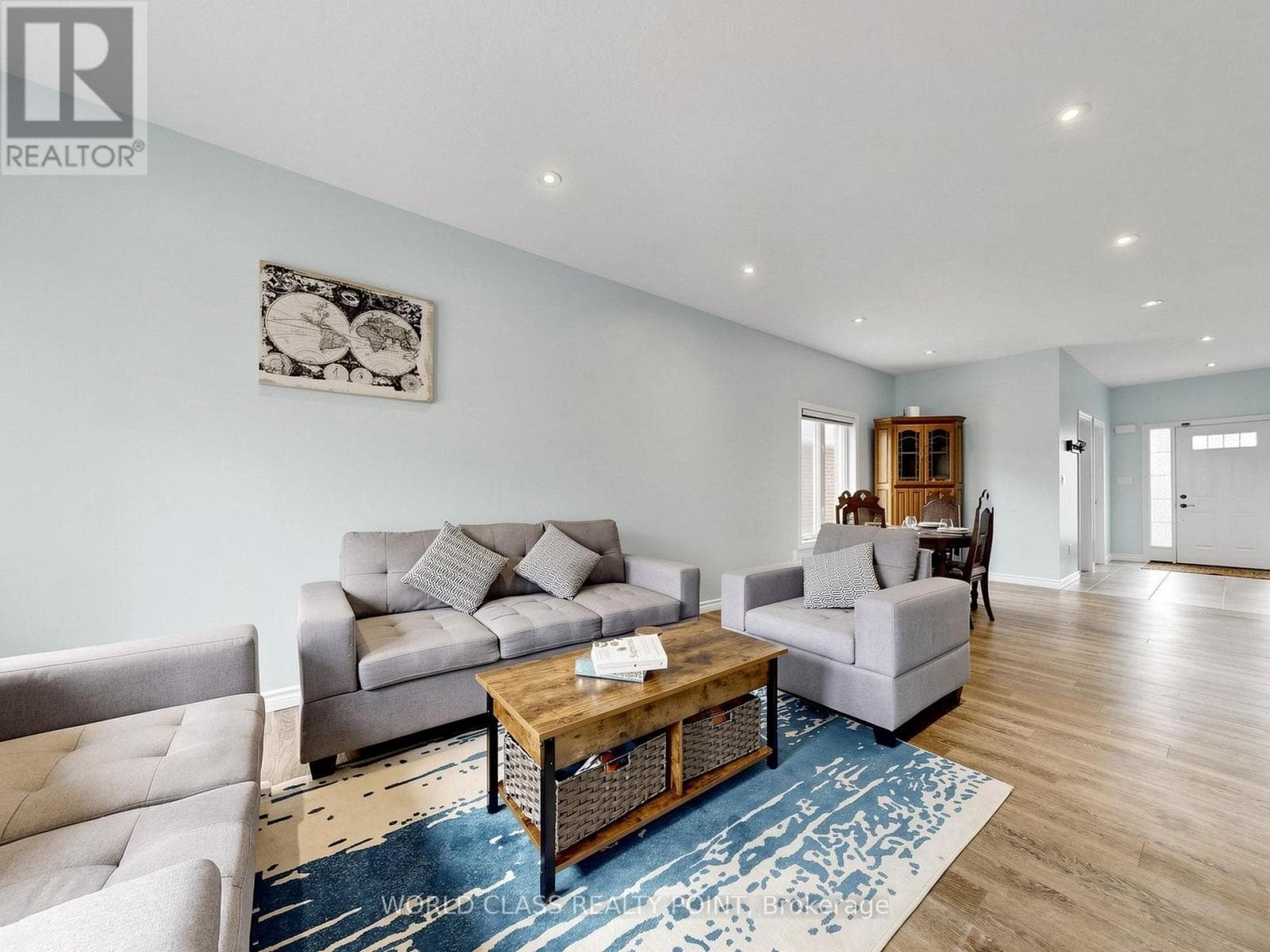 371 FINORO CRESCENT photo 10