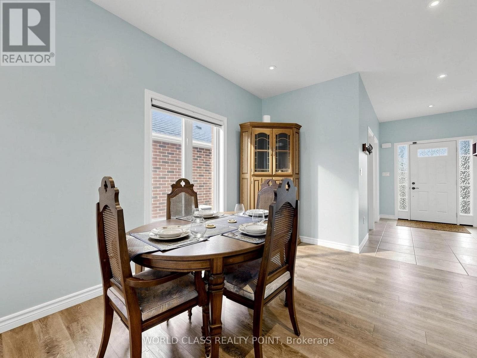 371 FINORO CRESCENT photo 7