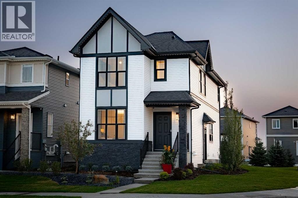 4 bed 3 bath single family at 461 Rosemary Gardens SE — $594,000