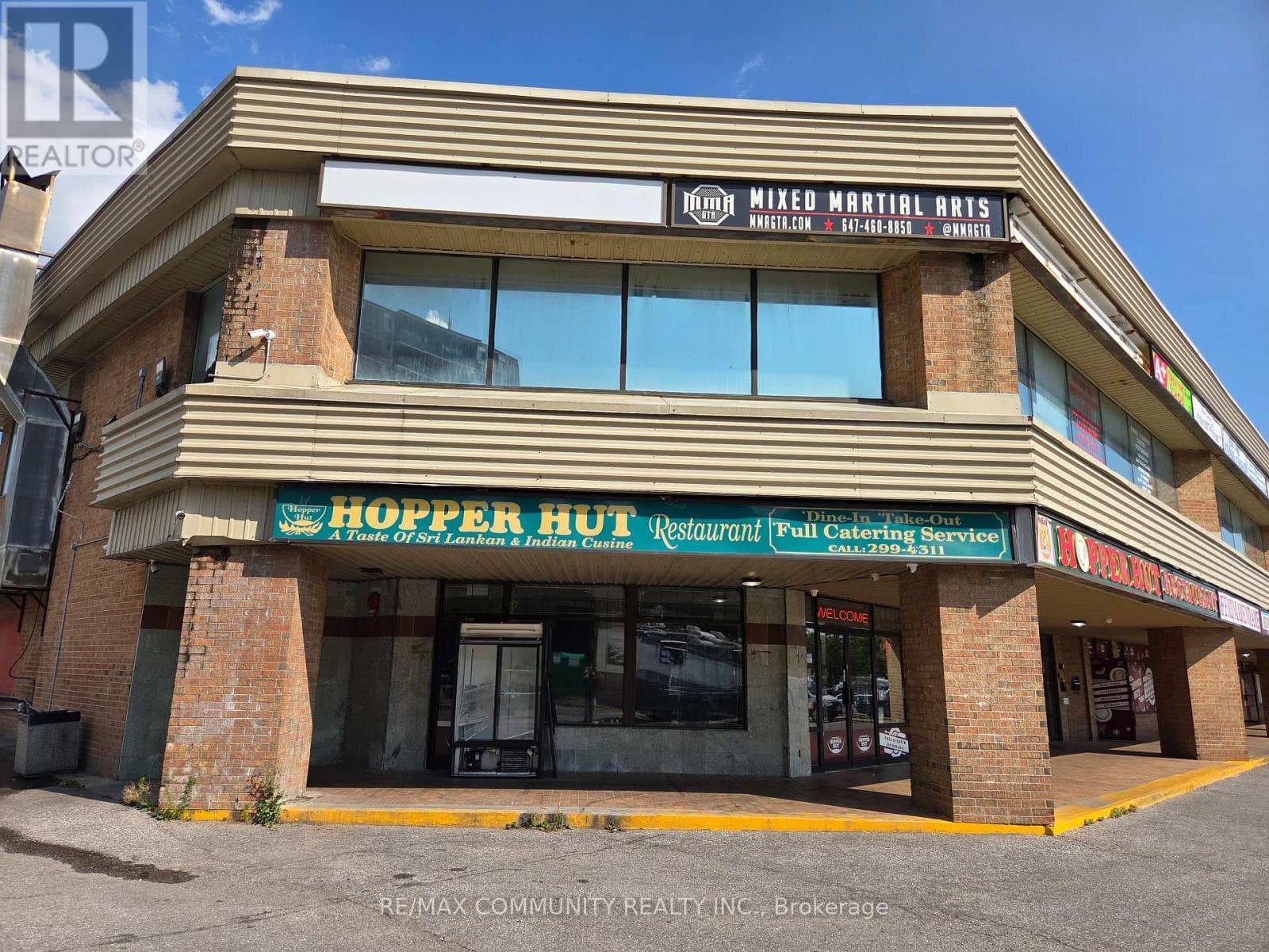 business at N212/214/215/216/217 - 880 ELLESMERE ROAD — $299,000