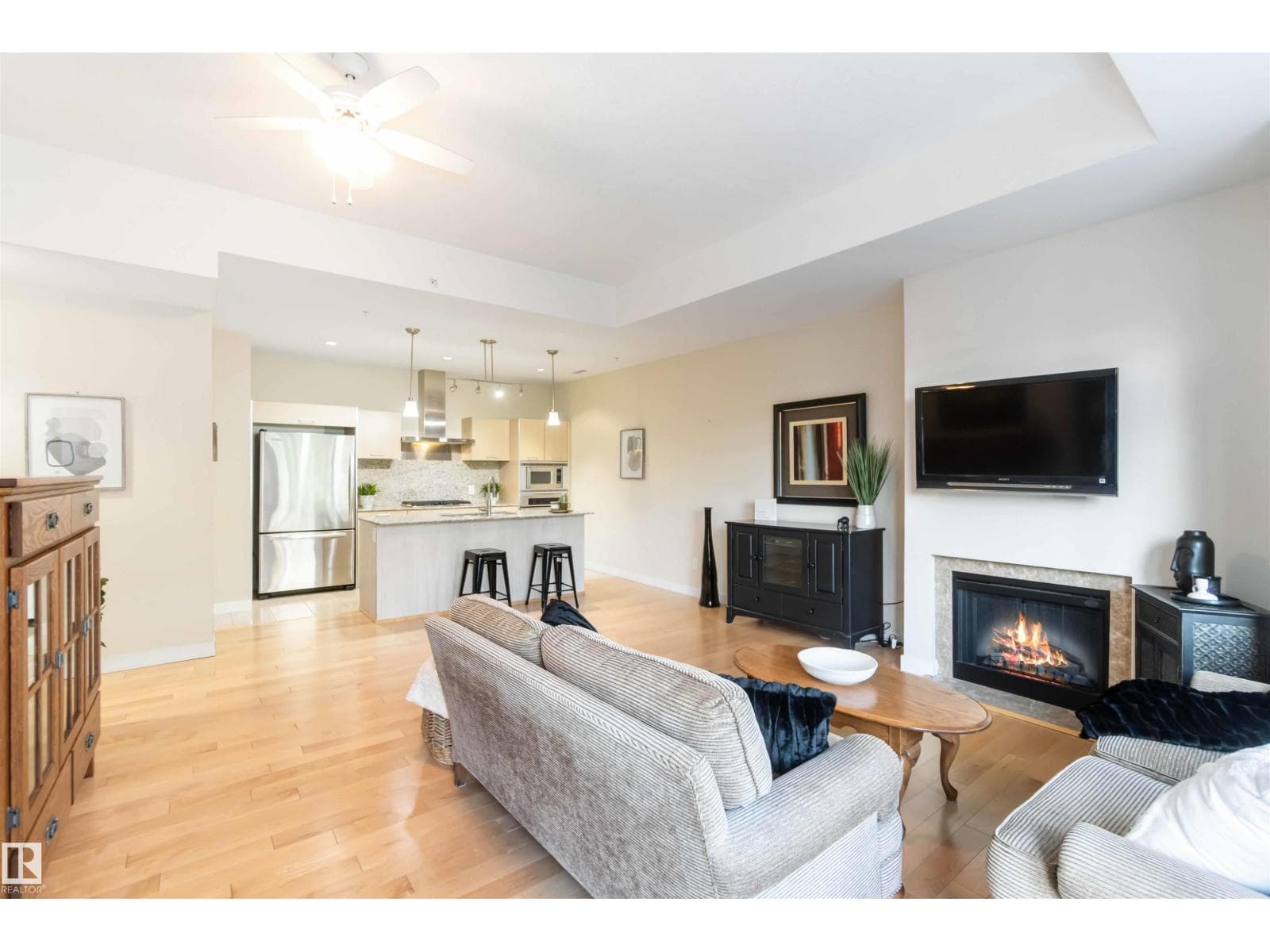 #108 2504 109 ST NW photo 5