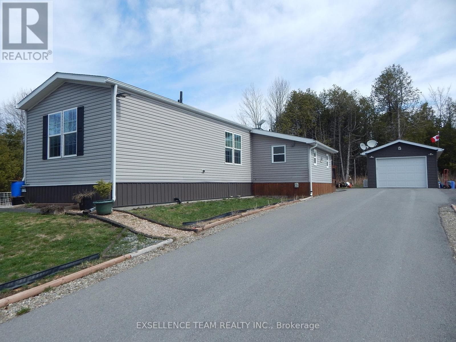 2 bed 2 bath single family at 2729 CROWS NEST ROAD E — $339,000