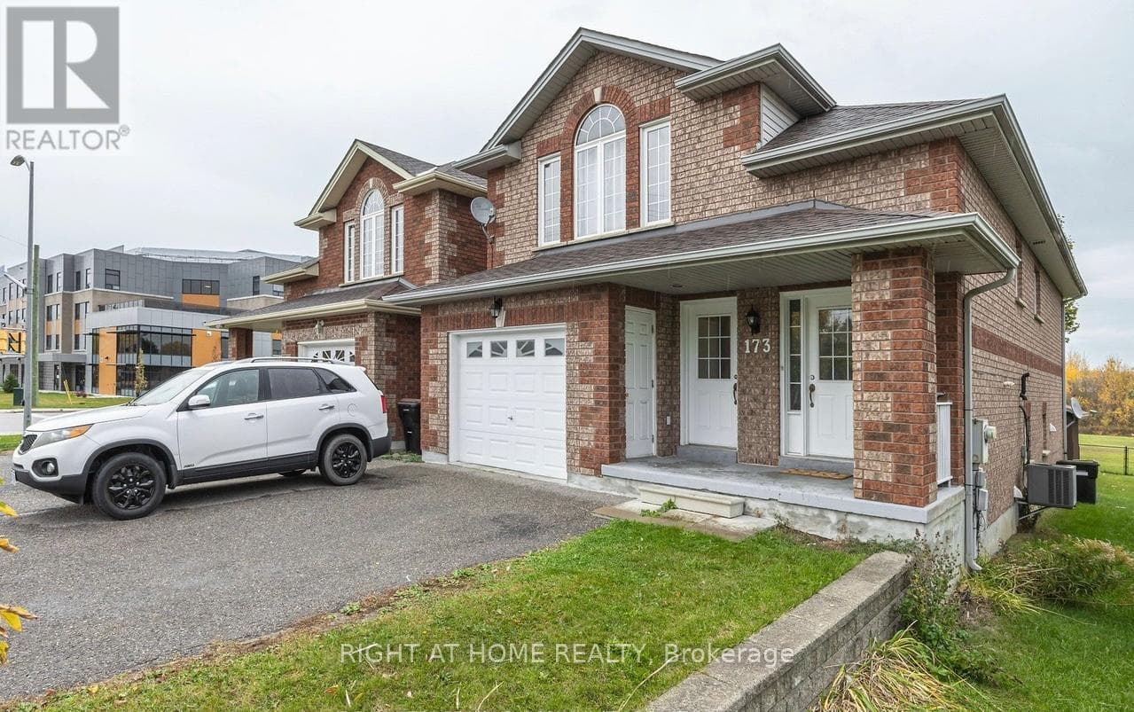 173 SIMCOE ROAD photo 2