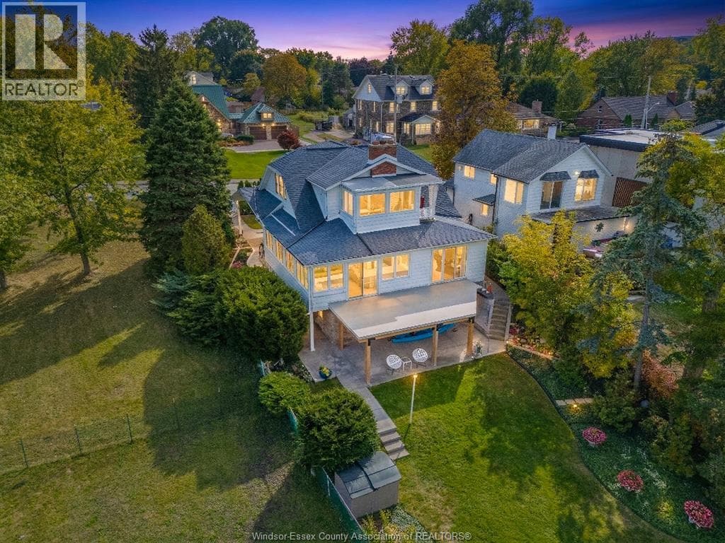 4182 Riverside DRIVE East photo 2