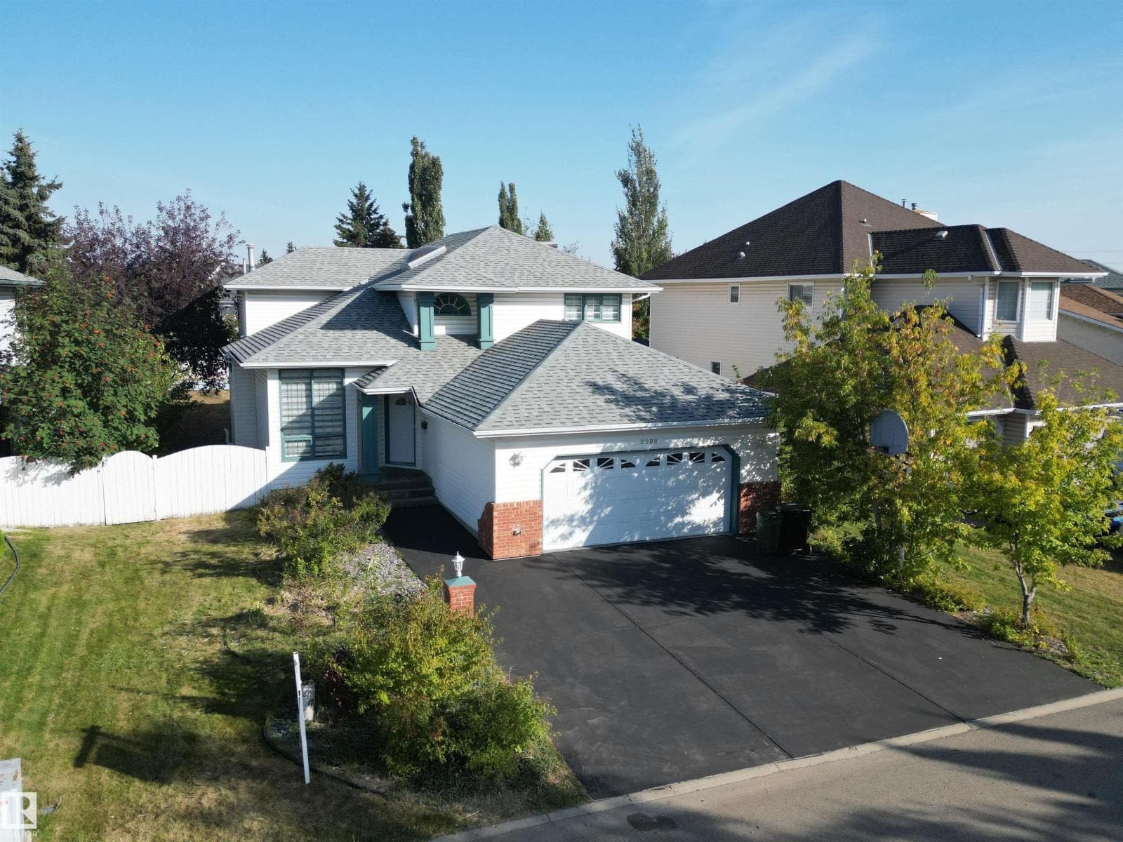 2908 44A AV NW photo 2