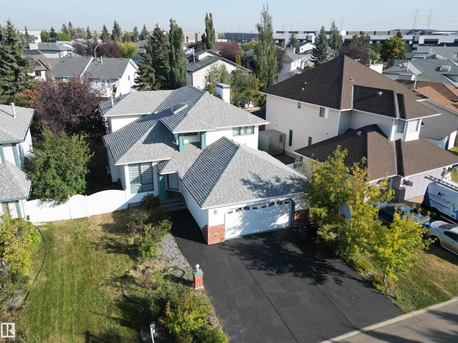 2908 44A AV NW photo 3