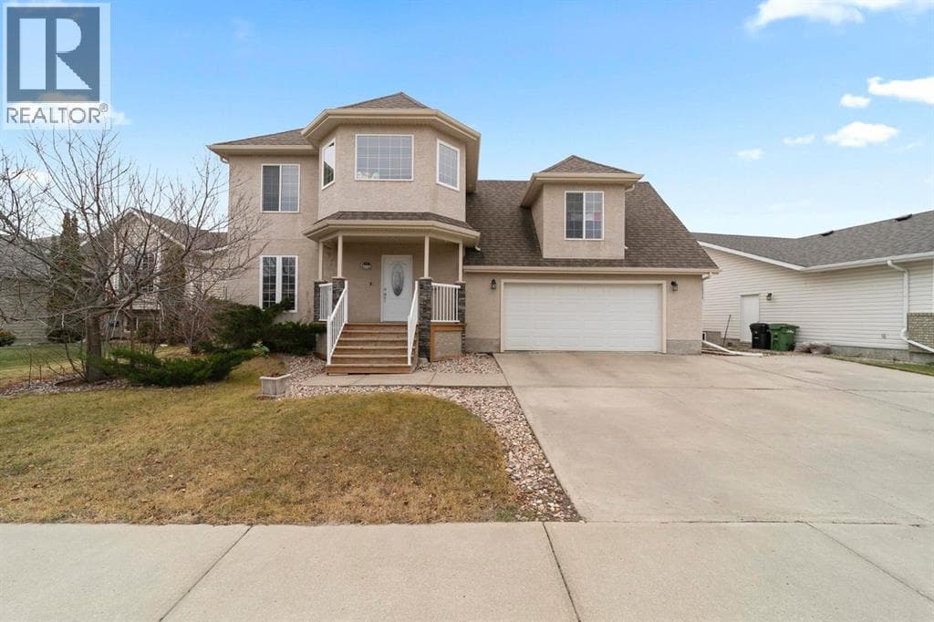 5809 28 Avenue photo 2