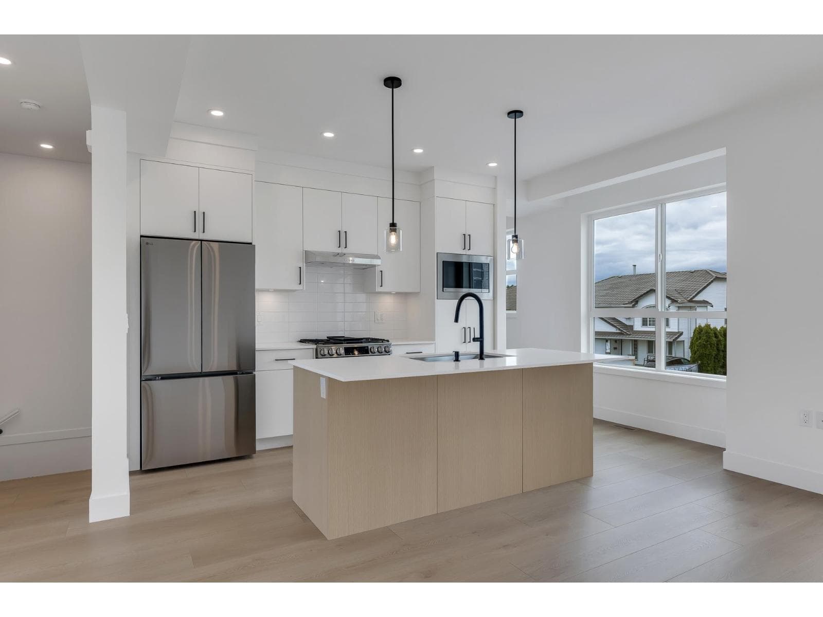 19 30501 ROBIN DRIVE photo 3