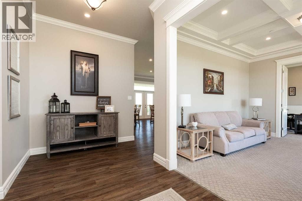 1 Edgemoor Way W photo 3
