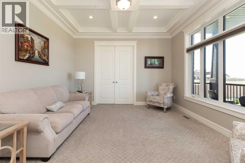 1 Edgemoor Way W photo 4