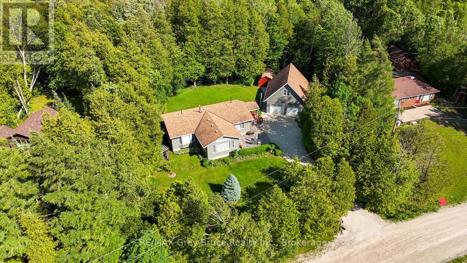 186 HOPE BAY ROAD photo 2