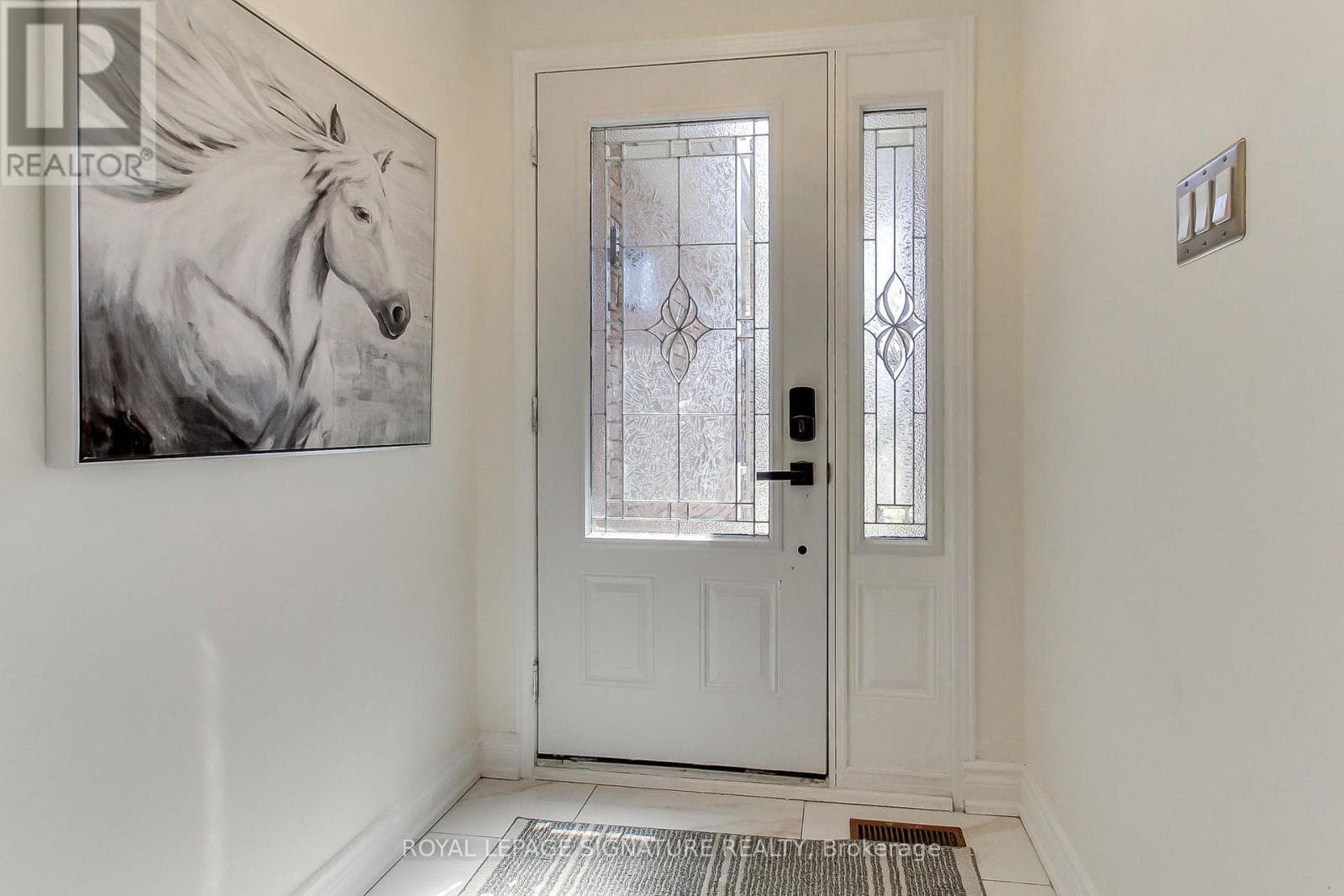 43 FALSTAFF CRESCENT photo 4